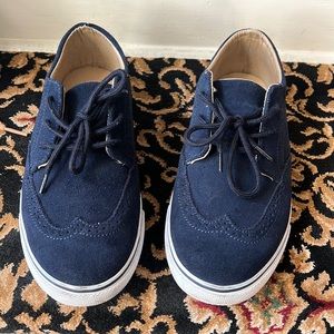 Janie & Jack lightly used boys navy blue shoes size 5